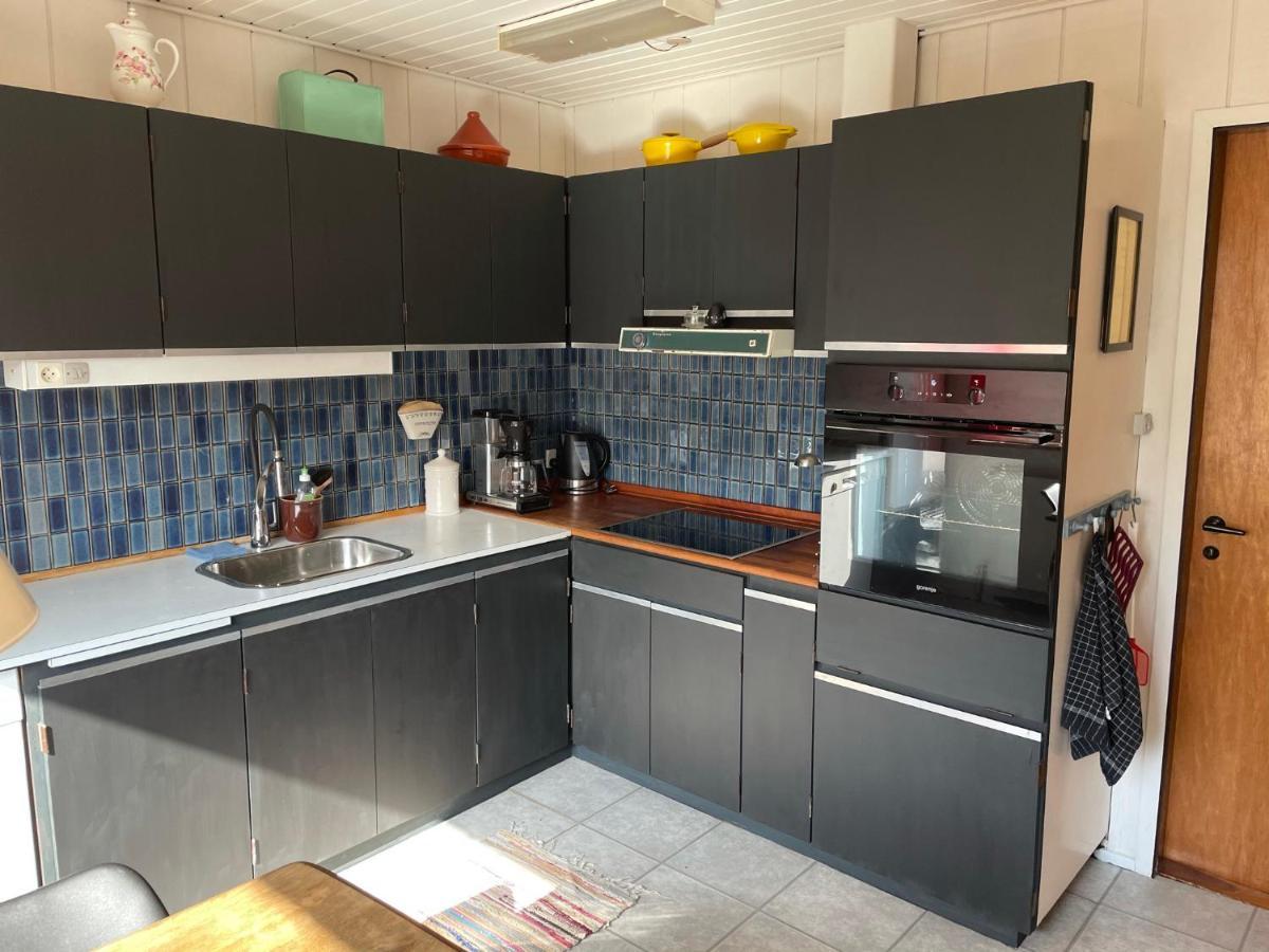Appartamento Retro Bolig - Fyldt Med Hygge! Ingen Luksus Kolind Esterno foto